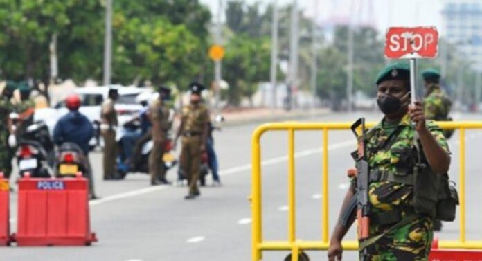 f74156d1-238a226f-curfew-guard-2_850x460_acf_cropped